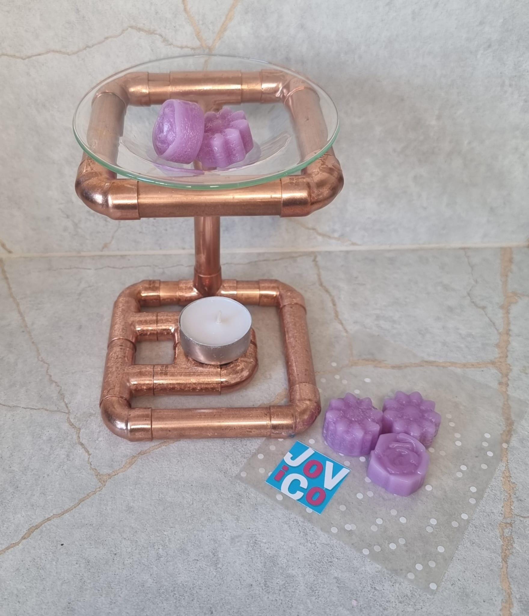 Parma Violet Strong Scented Soy Wax Melts: Nostalgic Floral Scent